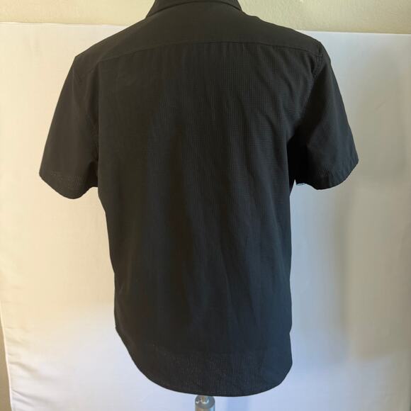 Tahari Men's slim fit short sleeve button up black shirt sz Lg Grey roll up cuff - Picture 3 of 6